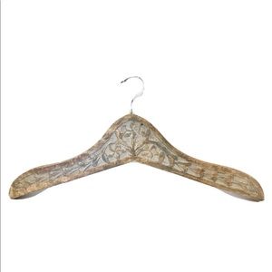 Handcarved Wooden Floral Embossed Clothing Hanger In  Natural Brown